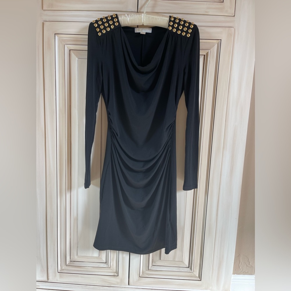 Beautiful light weight Michael Kors Little black dress